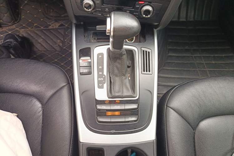 Used Audi A4L 2015 35 TFSI Automatic Standard Model
