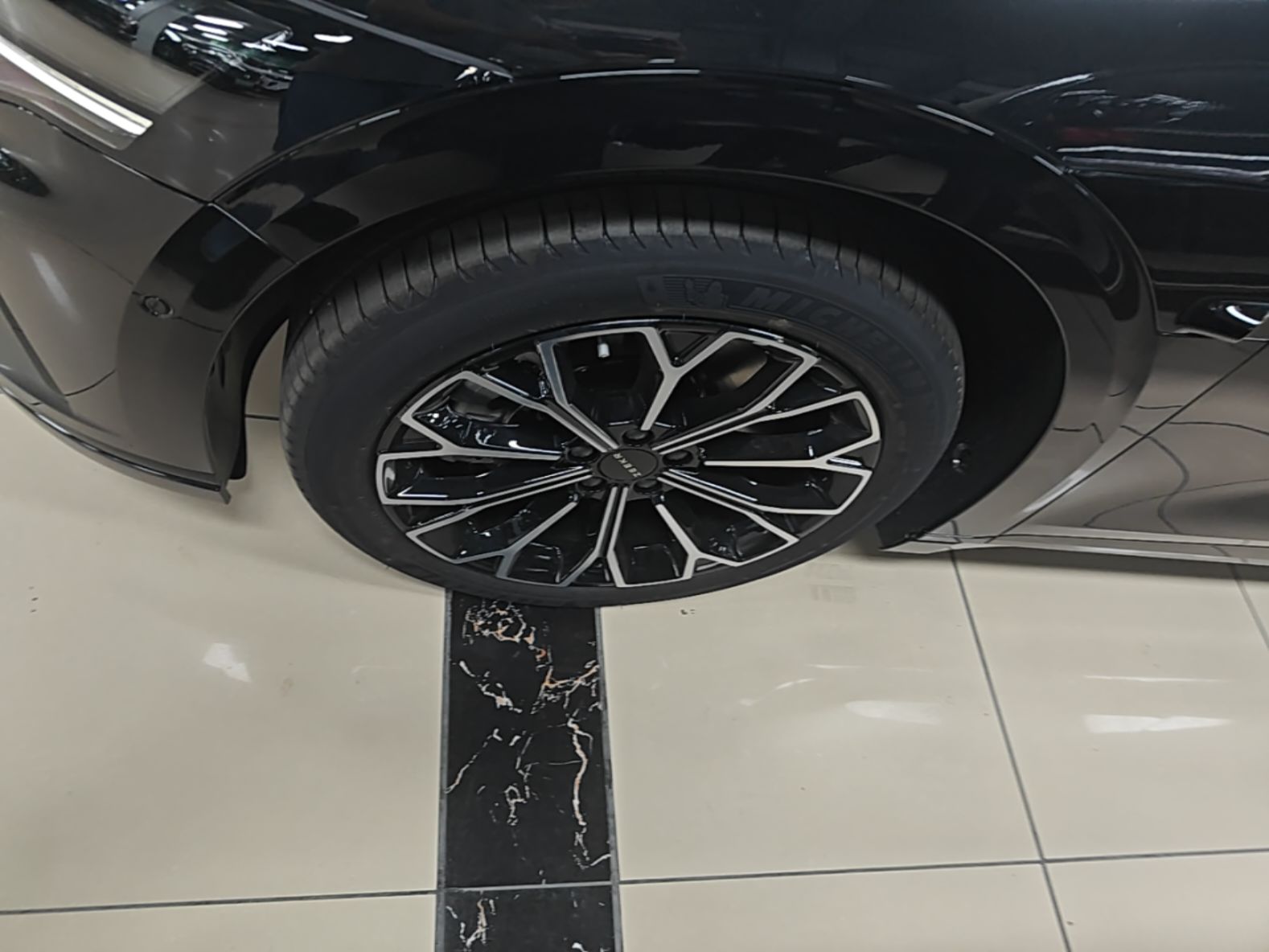 Zeekr 007GT 2026 Model Rear-Drive Max Version 103 kWh — снимка 10