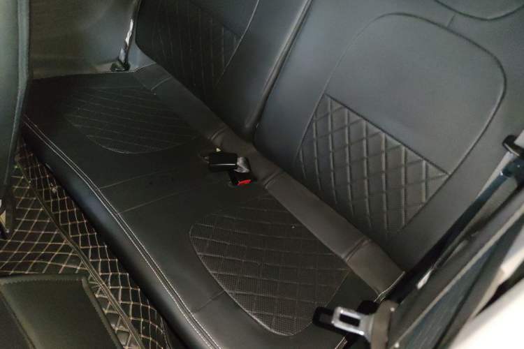 Used Wuling Hongguang MINIEV 2022 Macaron Premium Model – Lithium Iron Phosphate