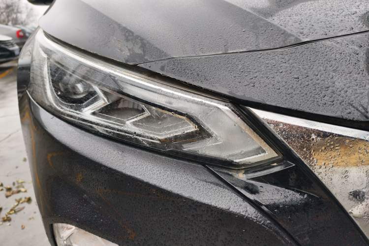 Used Nissan Teana 2020 2.0L XL Upper SmartDrive Version Right Front Headlight