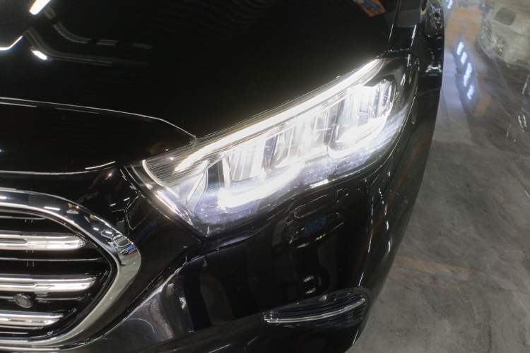 Used Mercedes-Benz E-Class New Energy 2024 E 350 e L Plug-in Hybrid Sedan Left Front Headlight