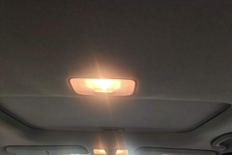 Used Hyundai Elantra (5th Generation / Langdong) 2015 1.6L Manual Leading Model