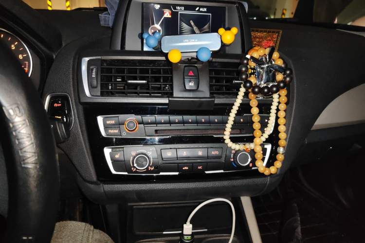 Used BMW 1 Series 2016 118i Leading Model Audio And AC Panel