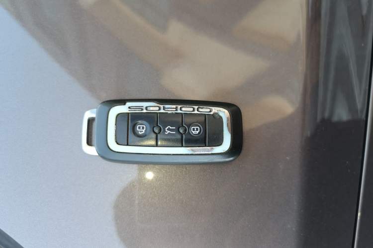 Used Qoros 3 2014 Sedan 1.6L Automatic Zhiyue Enhanced Model
