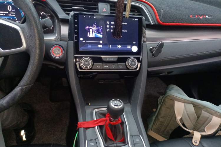 Used Honda Civic 2019 220TURBO Manual Jinkong Edition China V Emission Standard Audio And AC Panel