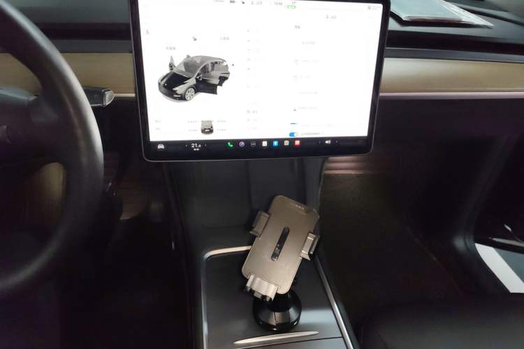 Used Tesla Model Y 2021 Long-Range All-Wheel-Drive Version