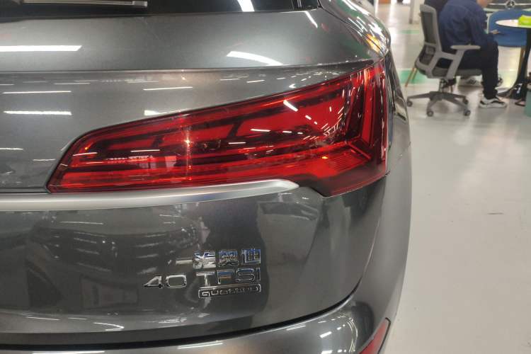 Used Audi Q5L 2022 40T Luxury Dynamic Model
