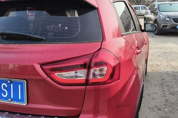 Used Geely Auto Vision X3 2017 1.5L Automatic Luxury Model
