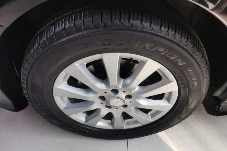 Used Mercedes-Benz R-Class 2017 R 320 4MATIC Business Edition Prestige Model Exterior 4