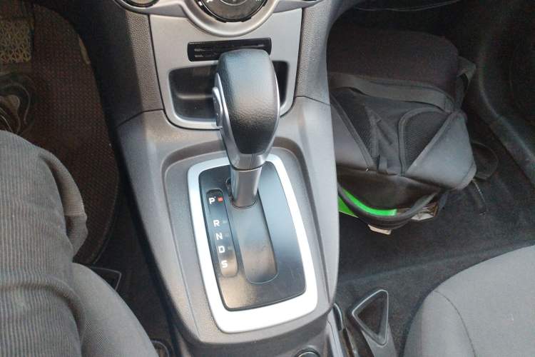 Used Ford Fiesta 2013 Hatchback 1.5L Automatic Fashion Edition