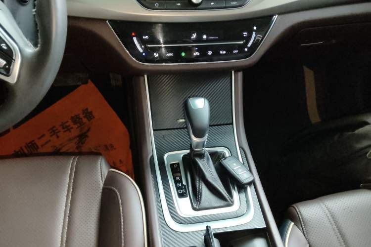 Used CHANGAN Raeton CC 2018 1.5T Automatic Zhiya Model China V Standard
