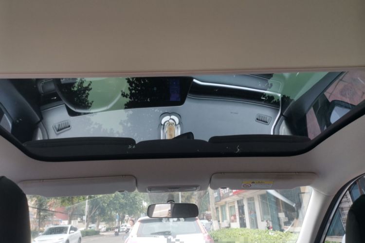 Used Venucia V 2021 260T Idol Edition