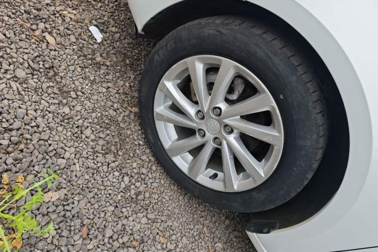 Used Buick Verano 2019 Sedan 15S Automatic Leading Model