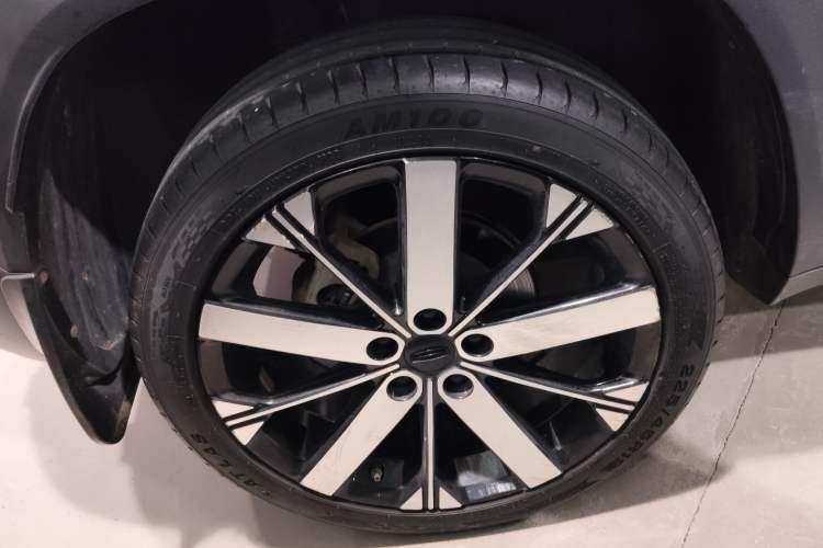 Used Geely Auto icon 2023 1.5TD Chocolate Smoothie Edition
