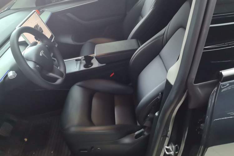 Used Tesla Model Y 2024 Rear-Wheel-Drive Version