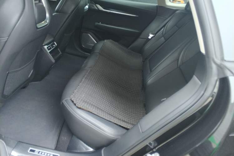 Used Zeekr 001 2022 Long-Range Dual-Motor WE Edition Left Rear Seat