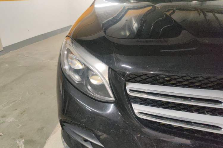 Used Mercedes-Benz GLC 2019 GLC 300 L 4MATIC Dynamic Model Right Front Headlight