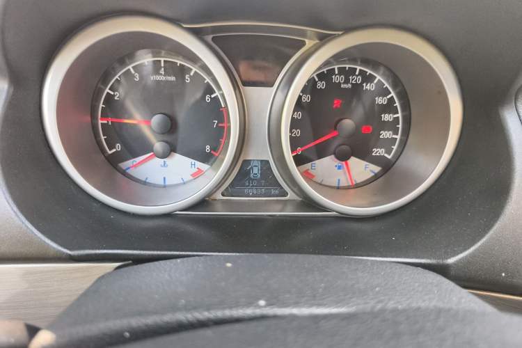 Used Geely Auto GX7 2013 2.0L Automatic Prestige Edition
