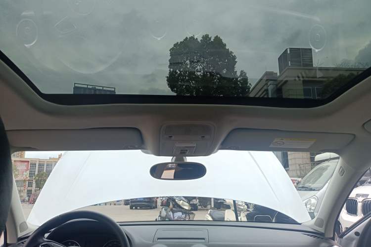 Used Audi A3 2015 Limousine 35 TFSI Millionth Anniversary Intelligent Leading Model
