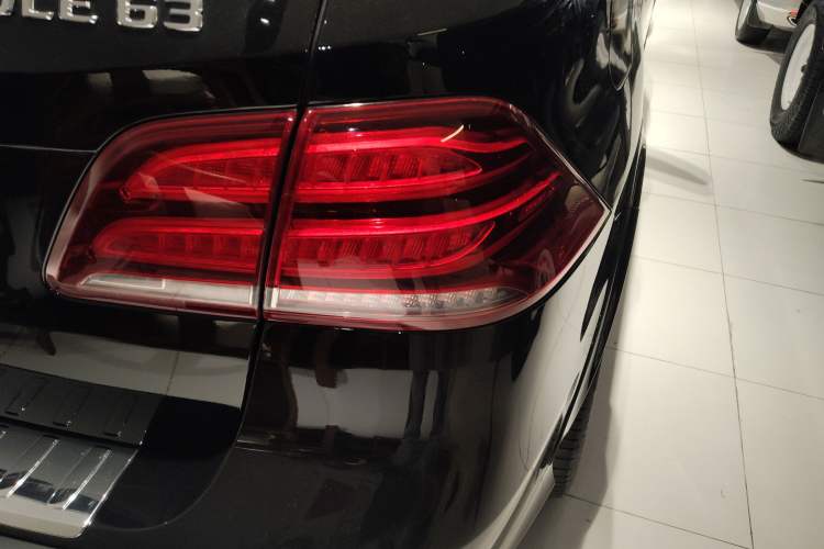 Used Mercedes-Benz GLE AMG 2015 AMG GLE 63 4MATIC
