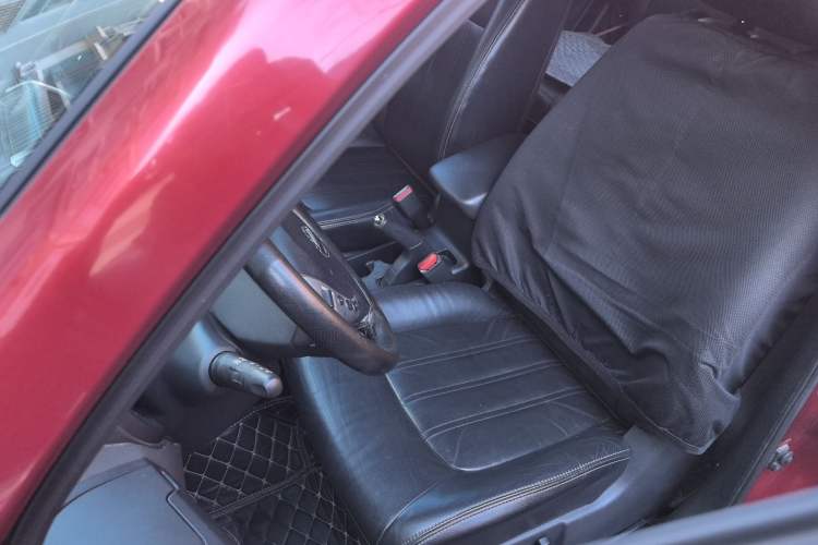 Used Nissan X-Trail 2012 2.5L CVT Luxury Edition 4WD Left Front Seat