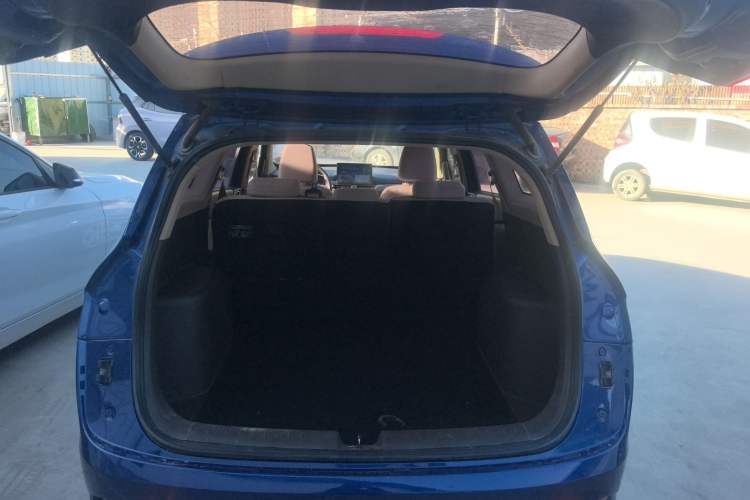 Used Baojun 310W 2017 1.5L Manual Comfort Version China V
