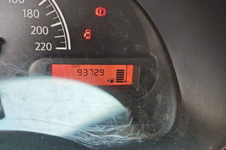 Used Nissan Sunny 2014 1.5XE Manual Comfort Edition
