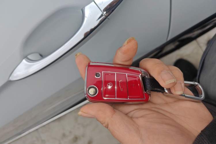 Used Volkswagen Tiguan L 2023 Restyled 330TSI Automatic Two-Wheel Drive R-Line Enhanced Comfort Version
