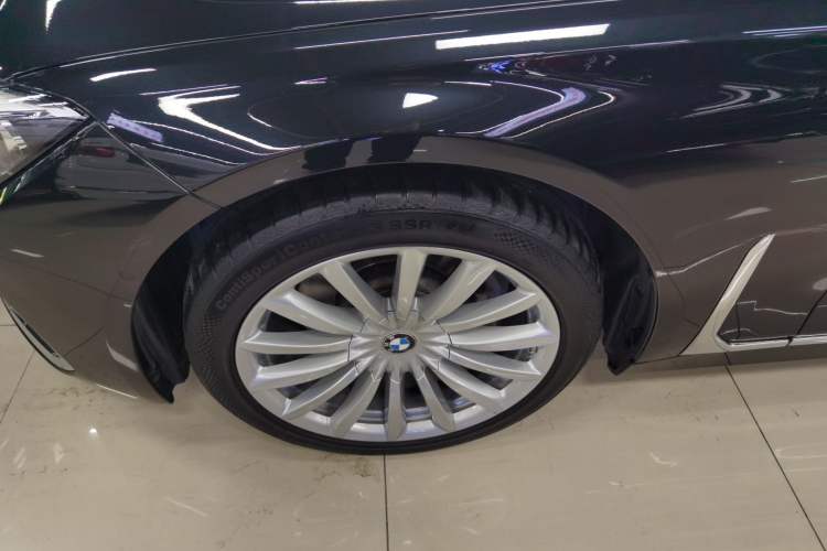 Used BMW 7 Series 2021 730Li Luxury Package
