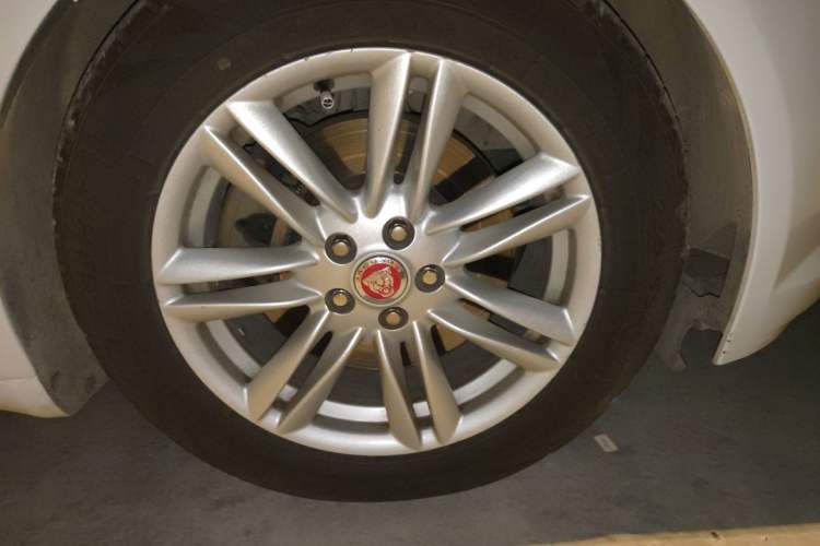 Used Jaguar XF 2014 XF 2.0T Prestige Edition
