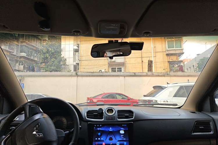 Used Wuling Hongguang 2014 1.5L S Automatic Comfort Edition