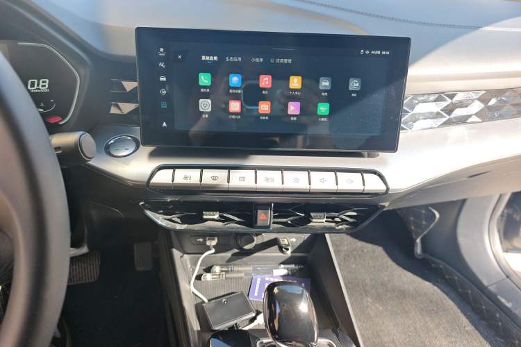 Used MG 5 2022 180 DVVT CVT Youth Luxury Edition