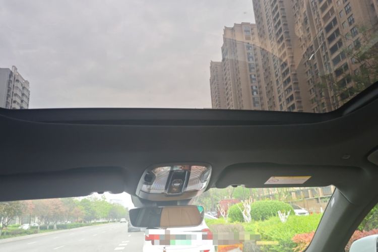 Used Lynk & Co 09 2021 2.0T Halo Six-Seater Headliner