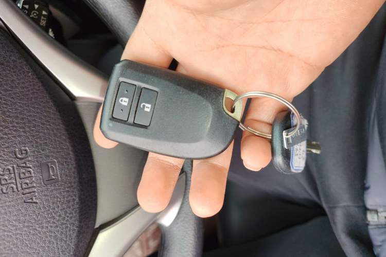 Used Toyota YARiS L Zhi Xuan 2022 X-Trail 1.5L CVT Luxury PLUS Edition
