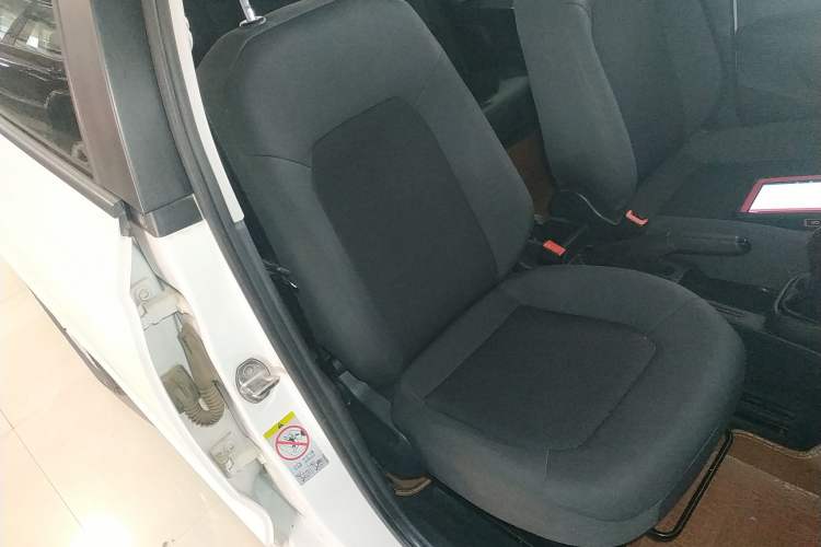 Used Volkswagen Santana 2015 1.4L Manual Fashion Edition