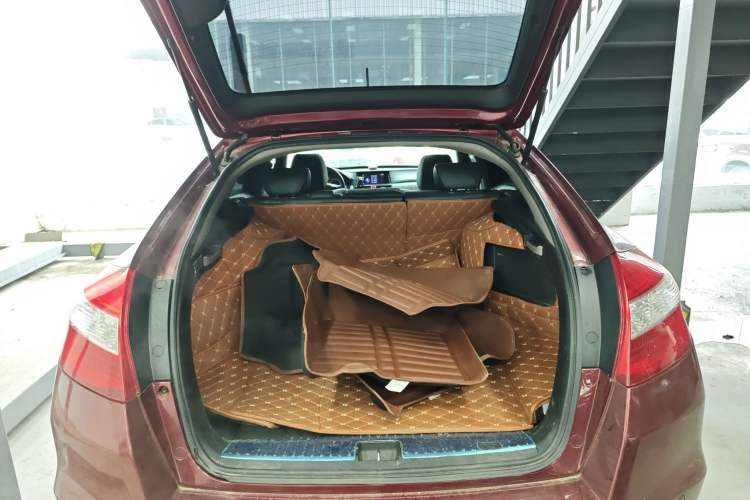 Used Honda Crosstour 2012 2.4L Luxury Edition Trunk