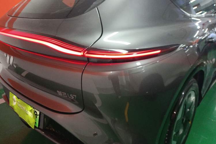 Used IM LS7 2023 77 kWh Urban Fit Rear-Wheel Drive