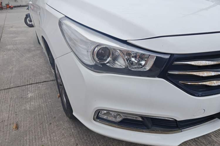 Used GAC Trumpchi GA3S Vision 2016 200T Manual Luxury ESP Edition
