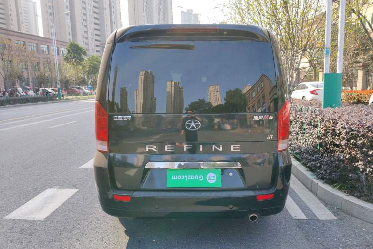 Used JAC Refine M5 2013 2.0T Gasoline Automatic Business Edition