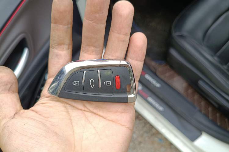 Used GAC Trumpchi GA4 2018 150N Manual Luxury Edition Vehicle Key