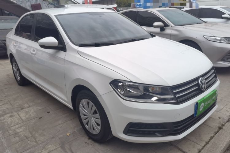 Used Volkswagen Santana 2019 1.5L Manual Fashion Edition China VI Standard Front Right 45 Deg