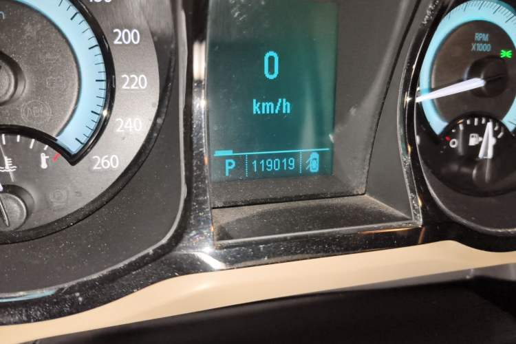 Used Buick LaCrosse 2011 2.4L SIDI Elegant Edition