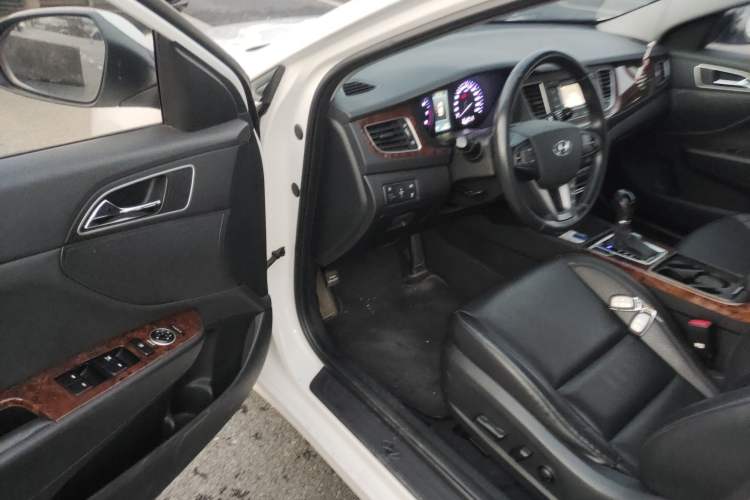 Used Hyundai Mistra 2014 1.8L Automatic Deluxe DLX Model
