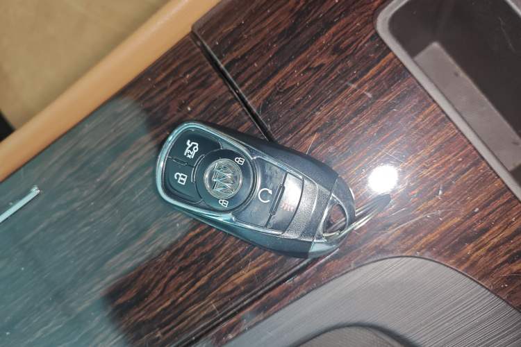 Used Buick LaCrosse 2018 20T Luxury Model
