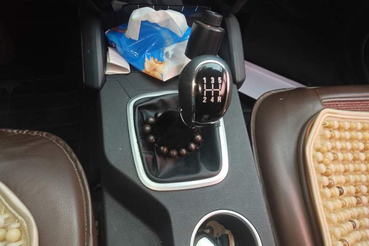 Used Geely Auto Vision X6 2016 1.8L Manual Luxury Model