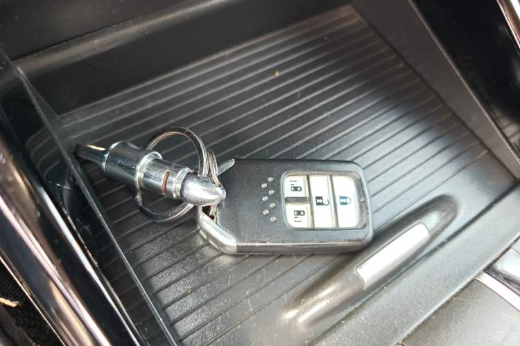 Used Honda Jade 2017 210 TURBO CVT Luxury Edition 5 Seats
