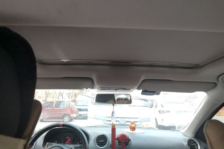 Used Volkswagen Jetta 2013 1.4L Manual Comfort Model Headliner