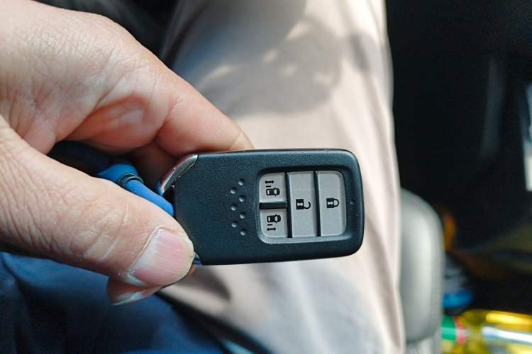 Used Honda Odyssey 2017 2.4L Smart Edition Vehicle Key