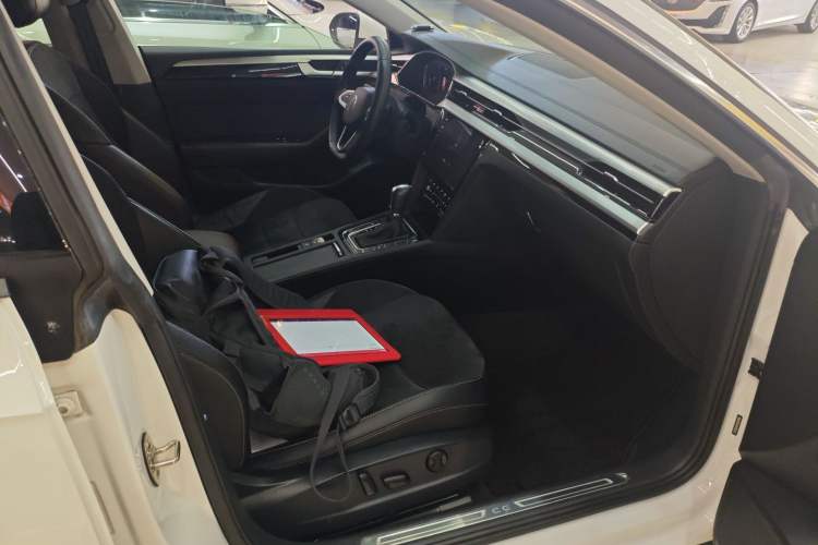 Used Volkswagen FAW-Volkswagen CC 2021 Estate Car 330TSI Hunter Vision Edition