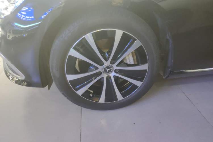 Used Mercedes-Benz E-Class New Energy 2022 Restyled E 350 e L Plug-in Hybrid Sedan